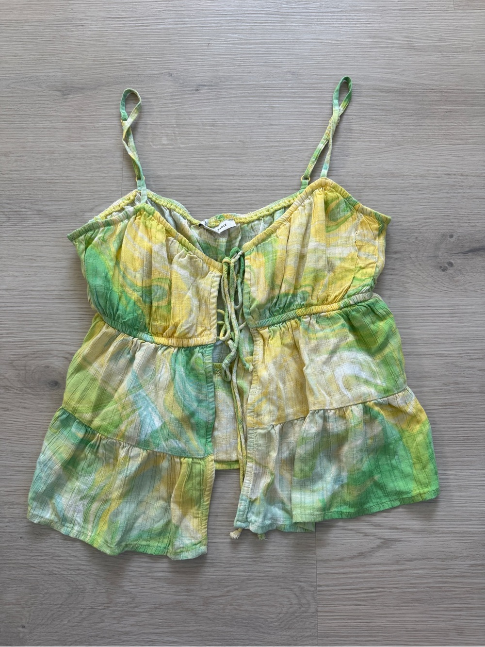 Whimsical American Eagle Outfitters Yellow & Green Tie-Front Tiered Cami